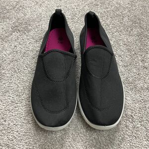 Unbranded Slip On Shoes Womens Medium 7/8 Black Casual Walking Athletic Footwear